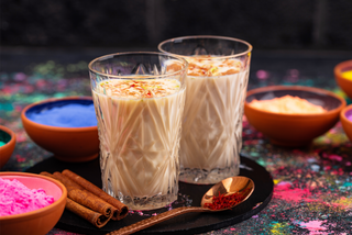 Creating the Perfect Cup of Saffron Milk Tea - Simplified